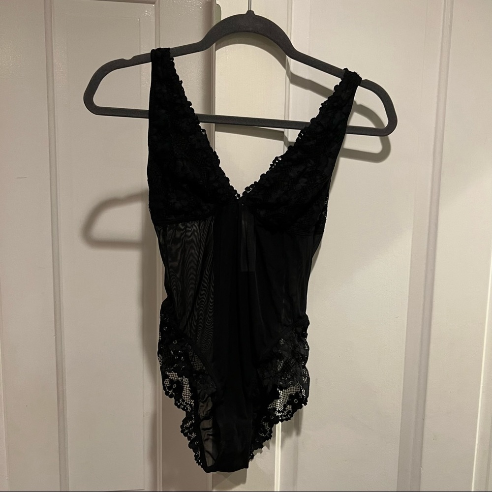 Black lacy body suit good condition